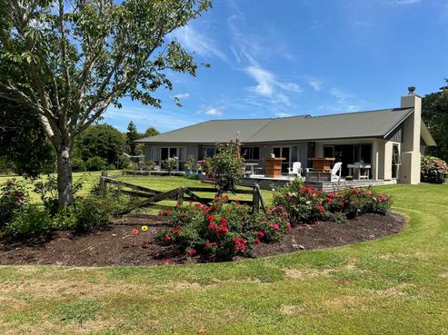 19 Valley Road, Waitoki