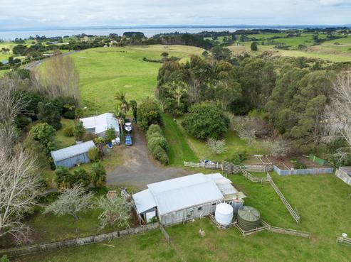 3087 Awhitu Road, Awhitu