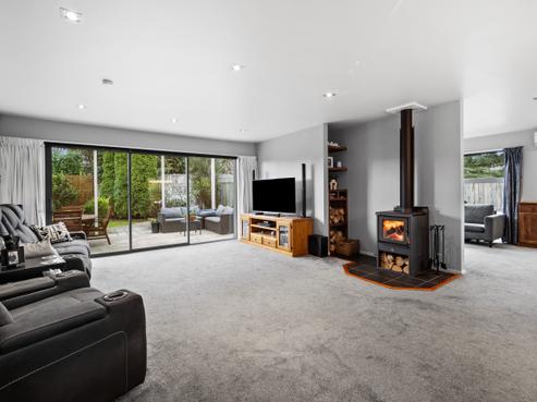 18 Somerset Grove, Allenton