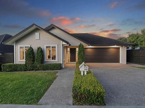 142 Harris Drive, Silverdale