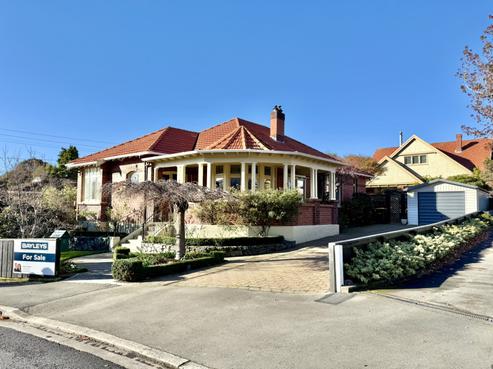 241 Bay View Road, Saint Clair