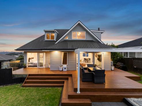 904 East Coast Road, Northcross