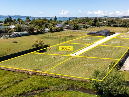 52C Robinson Avenue, Holdens Bay