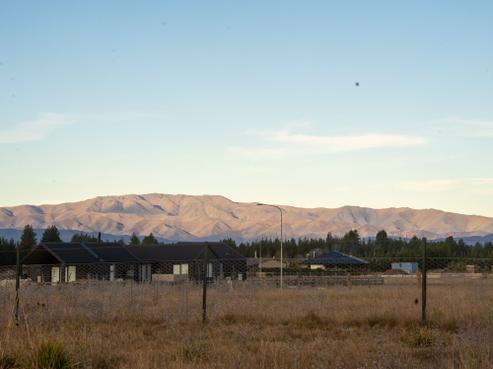 15 Tussock Crescent, Twizel