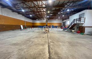 800m² High Stud Warehouse | 3 x Roller Doors
