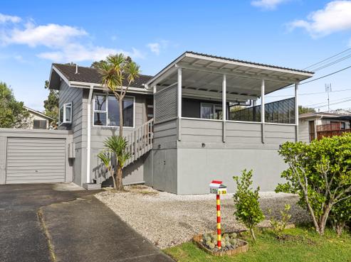 2/30A Glenvar Road, Torbay