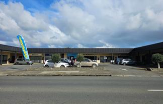 Prominent Retail Opportunity for Lease