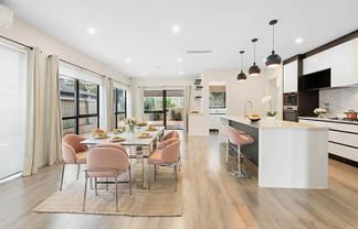 8 Hauhake Road, Flat Bush