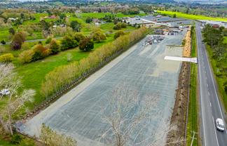 Dairy Flat yard – 5,206 sqm