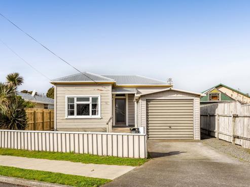 66 Camberwell Road, Hawera