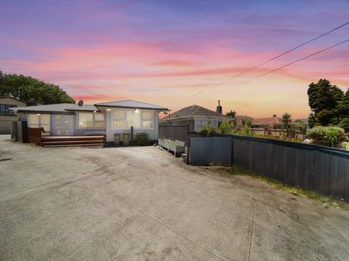 9 Malcolm Place, Mangere East