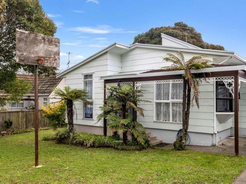 212 Tyndall Road, Outer Kaiti