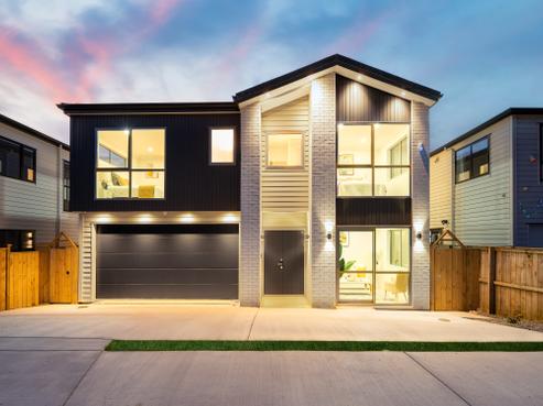 21 Black Shed Road, Flat Bush
