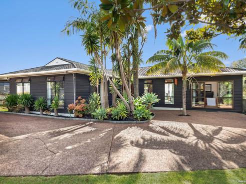 4191 Great North Road, Glen Eden