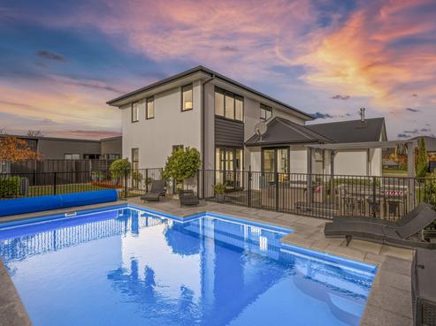 8 Chimera Street, Pegasus