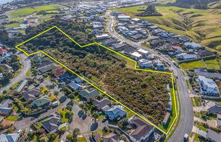 1 Mo Street, Camborne