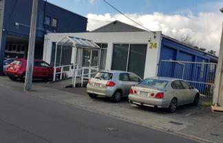 Smart  Showroom/warehouse - Petone