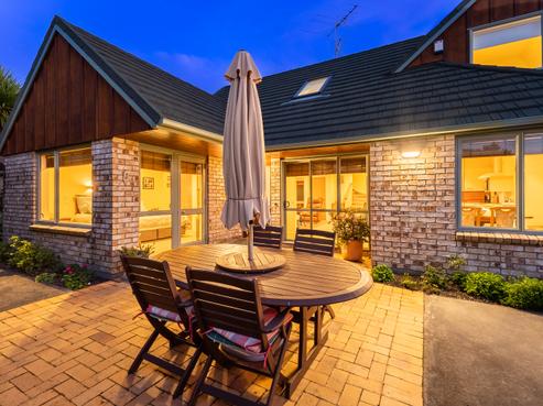 8A Rewarewa Crescent, Waikanae
