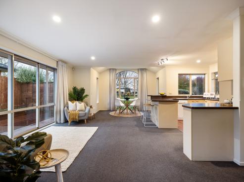 56 Kinsella Crescent, Aidanfield