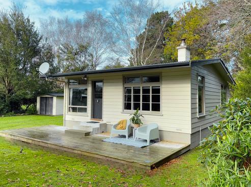 45 Dennistoun Road, Mesopotamia