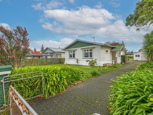 148 Broadway, Marton