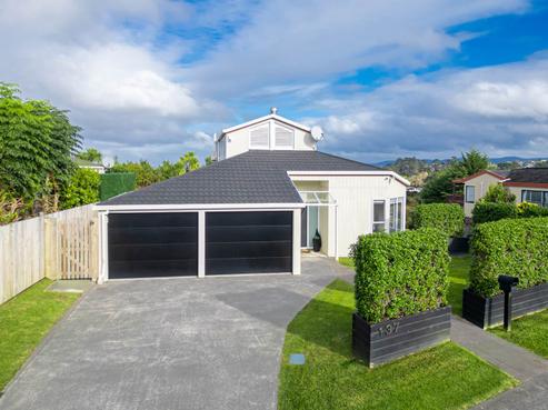 137 West Harbour Drive, West Harbour