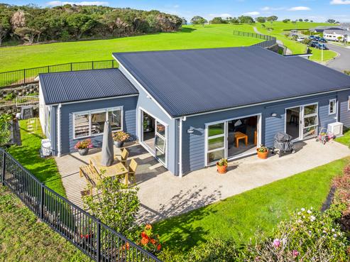 85 Cape Cod Drive, Gulf Harbour
