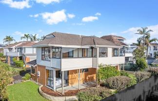 1/81 Oliver Road, Eastern Beach