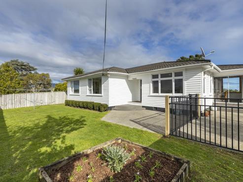 106B Seaview Road, Westown
