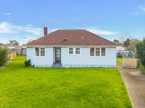 16 Angus Street, Otara