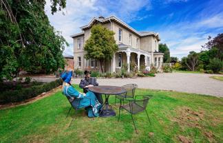 102 Albert Street, Gladstone