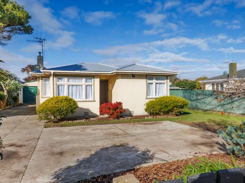 228 Tremaine Avenue, Highbury