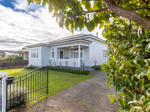 43 Gordon Street, Dannevirke
