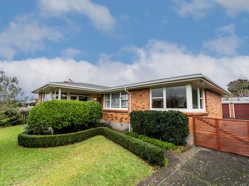 20 Springfield Crescent, Enderley