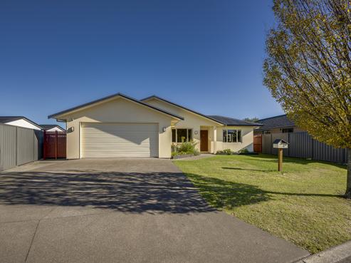 6 Palliser Place, Poraiti