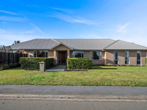 24 Overbury Crescent, Rolleston