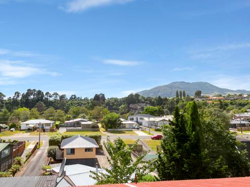 2/26 Motutahae Street, Taupo