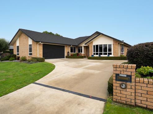 7 Cooper Crescent, Cambridge