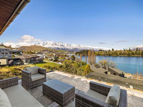 8/23 Adelaide Street, Queenstown Central