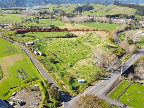 18 Neavesville Road, Puriri