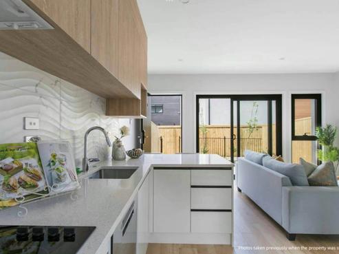 4/15 Toru Street, Te Atatu Peninsula