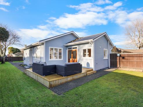 155 Gilberthorpes Road, Hei Hei