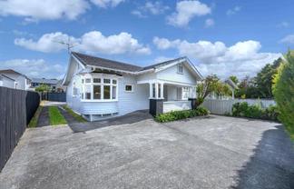 Charming Villa with Mixed Use Zoning