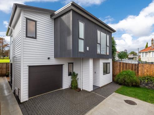 21E Montgomery Avenue, Belmont
