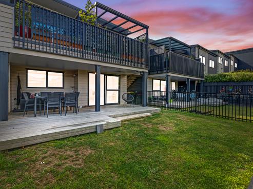 2/19 Ringi Lane, Orewa