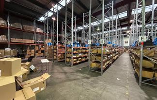 Warehouse, Office & Yard