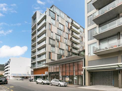 52/13 College Street, Te Aro