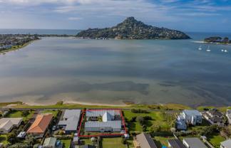 14 Bay View Terrace, Tairua