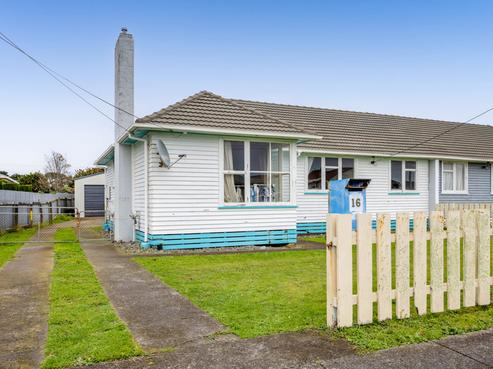 16 Mclean Street, Hawera