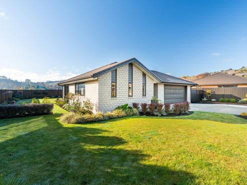 16 McCarthy Court, East Taieri